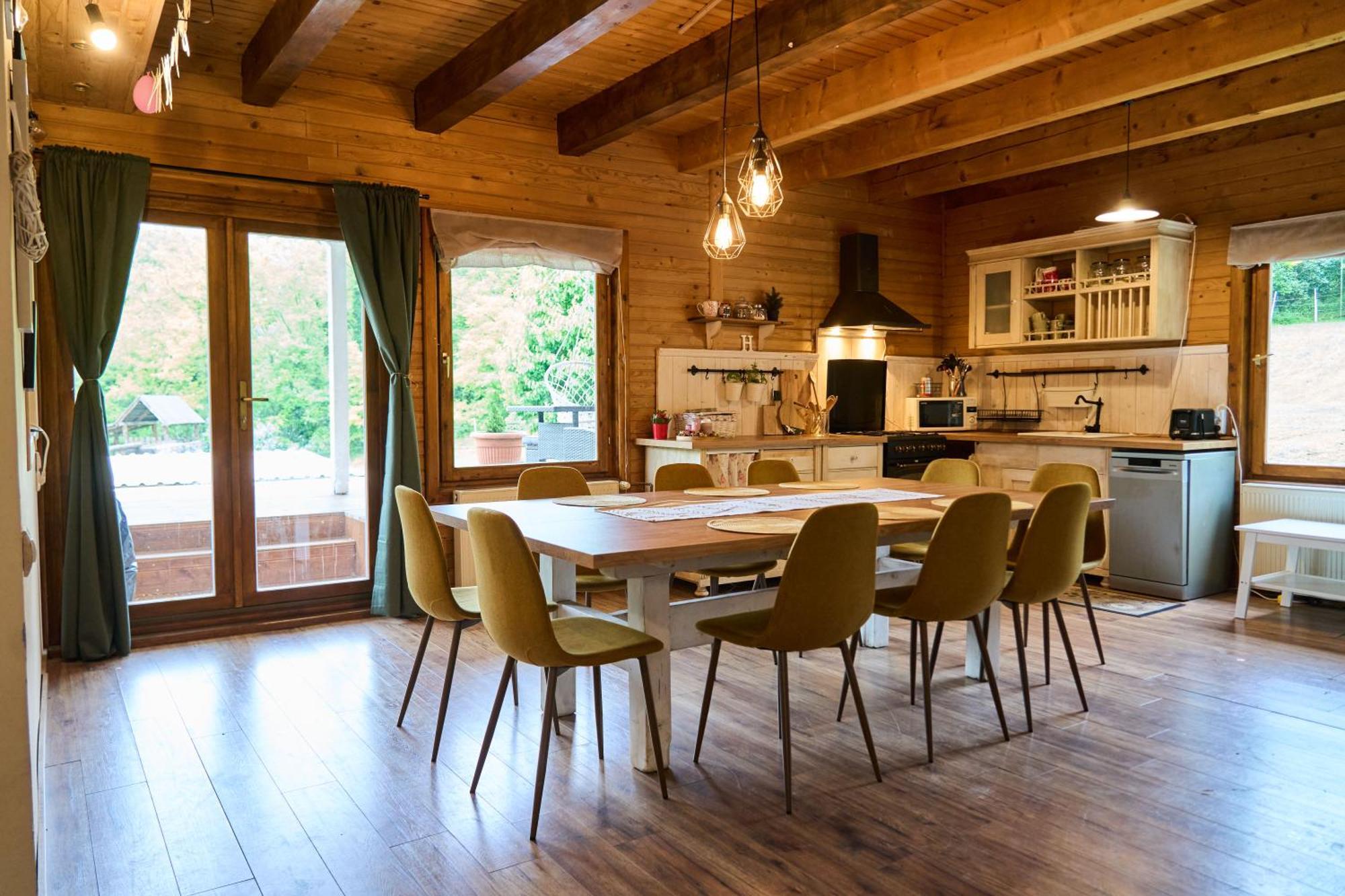 Cosy Forest House * Vertesacsa